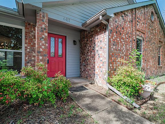2nd image of 4411 Seville Ln