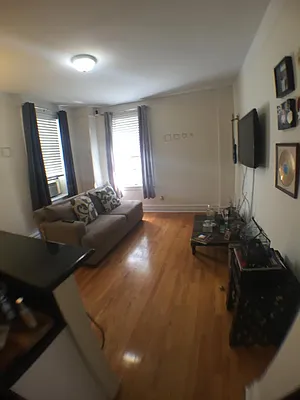 Rented by Uptown Flats LLC | media 6