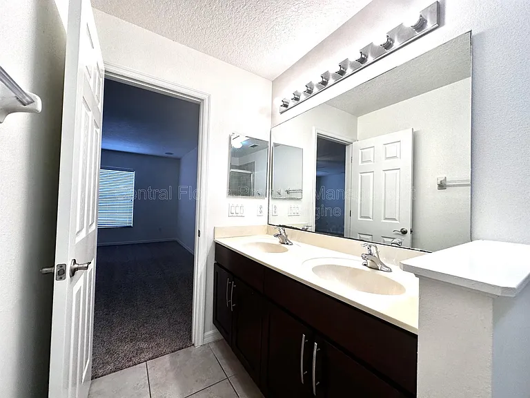 3845 Silverbell Loop — Photo 20