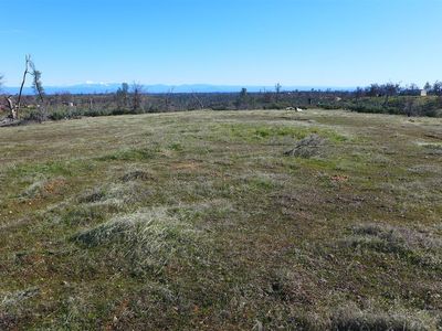 12 Small Farms Dr, Igo, CA, 96047