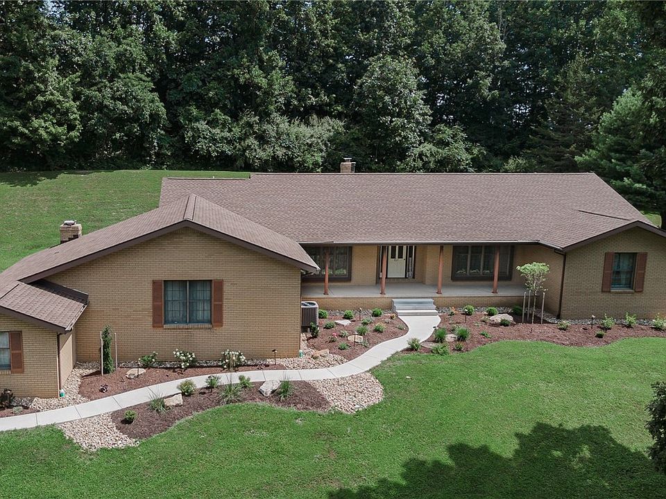 1st image of 621 Highland Dr