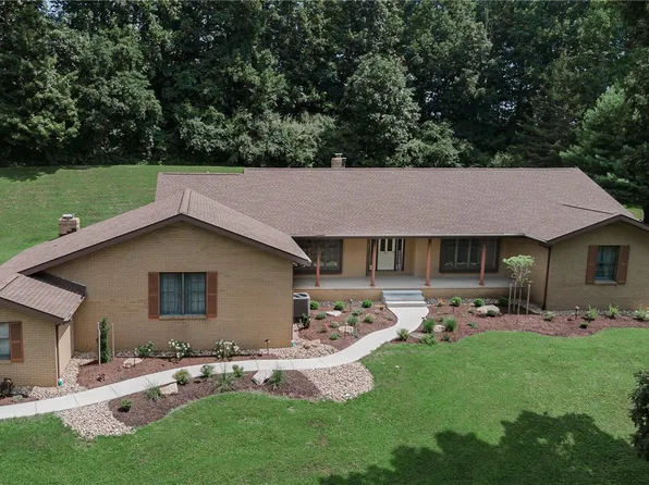 621 Highland Dr, Home, PA 15747