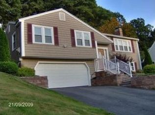 36 Pinehurst Ave, Nashua, NH 03062