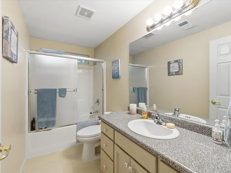 471 Scottsdale Cir — Photo 15
