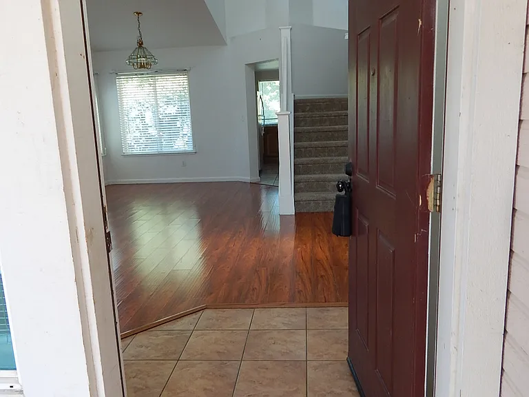 1607 Pastal Way — Photo 2