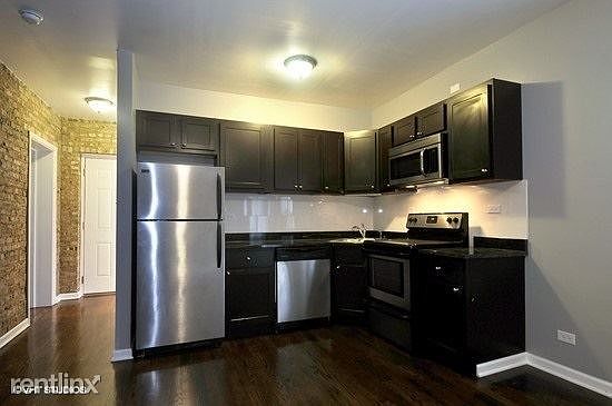 03_4866NRockwell_Unit3W_5_Kitchen_LowRes[1]