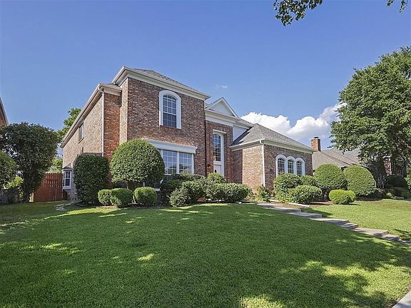 2nd image of 2213 Aristocrat Dr