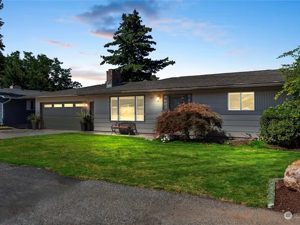 208 S Iowa Ave, East Wenatchee, WA 98802