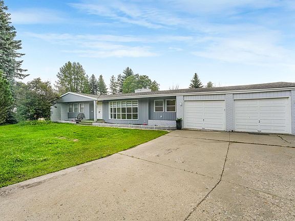 2nd image of 25019 Sturgeon Rd #52