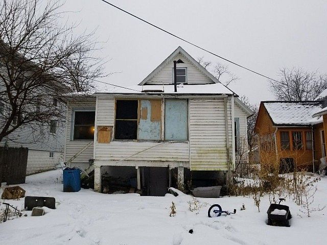 2nd image of 118 Pottawattomi Dr