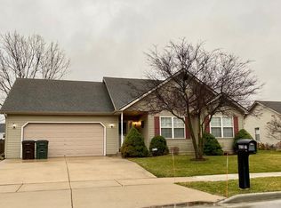8717 Queensbury Ln, Sturtevant, WI 53177