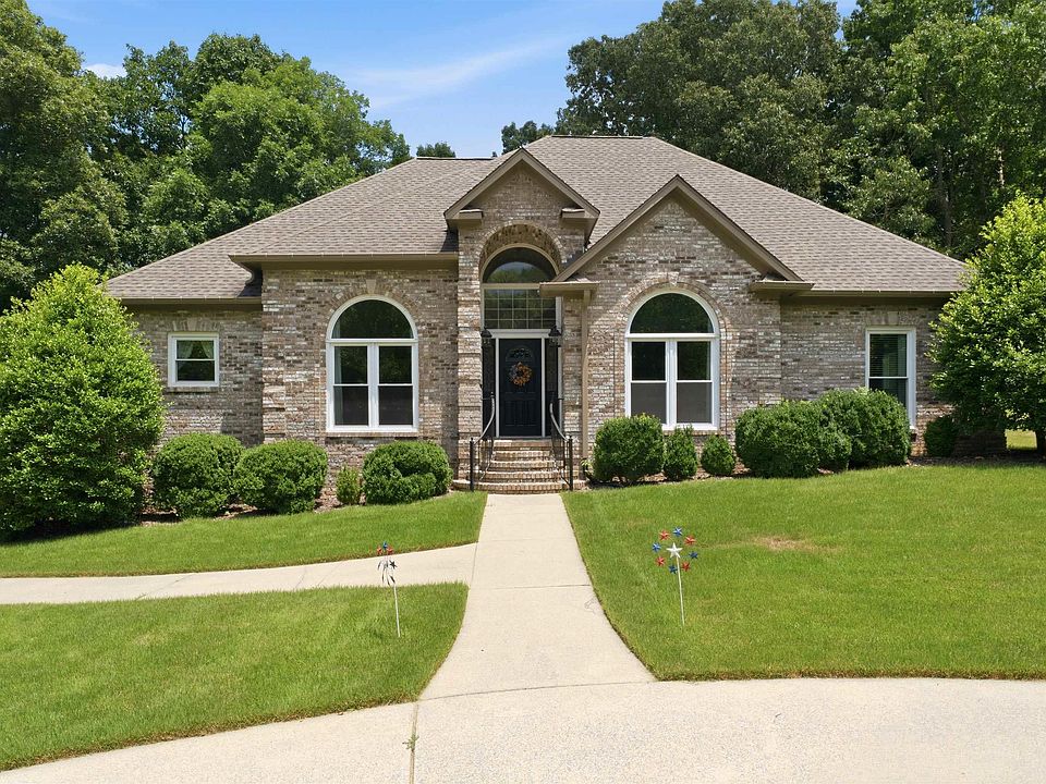 1st image of 6717 Clear Creek Cir