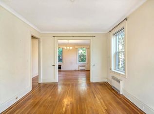 3555 78th St APT 33, Flushing, NY 11372