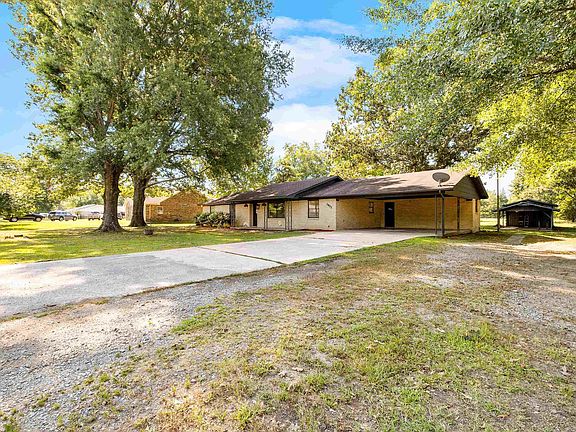 4th image of 3903 Bracy Rd