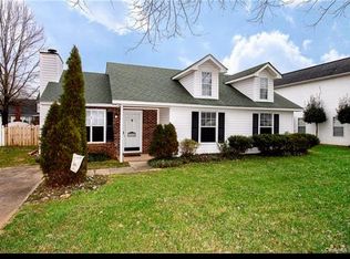 3616 Cedarbark Dr, Matthews, NC 28105