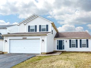12250 S White Oak Dr, Plainfield, IL 60585