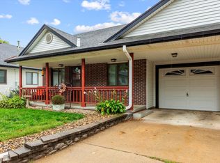 101 Heritage Ln, Glenwood, IA 51534