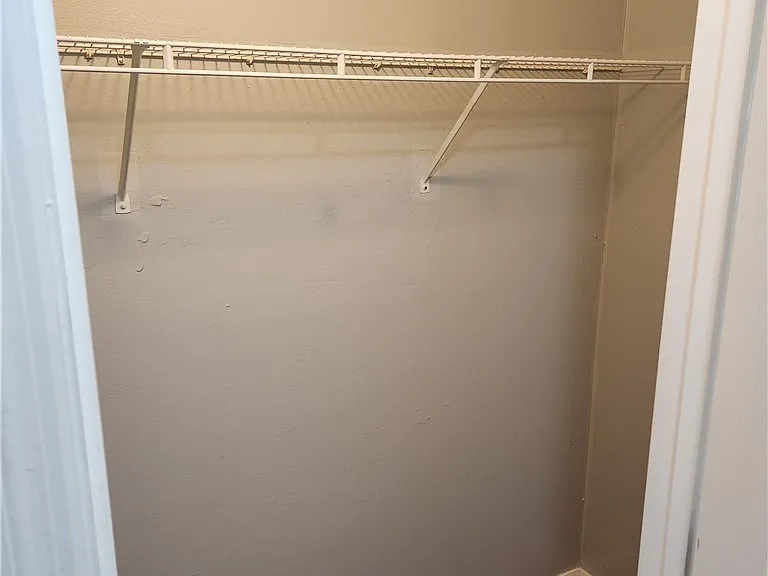 1627 S Gator Cir — Photo 13
