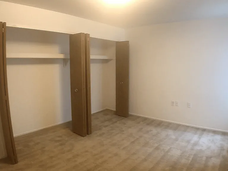 Prentiss Pointe Apartments — Photo 150