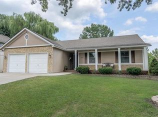 1243 NE Depot Dr, Lees Summit, MO 64086