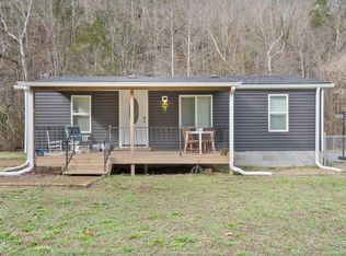 1016 Deerfoot Dr, Pegram, TN 37143