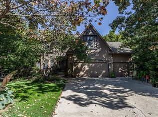 18990 W 117th St, Olathe, KS 66061
