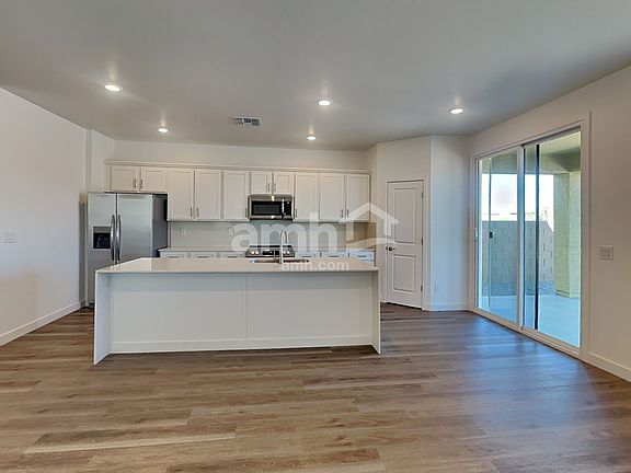 4th image of 6186 W Calle Lingo