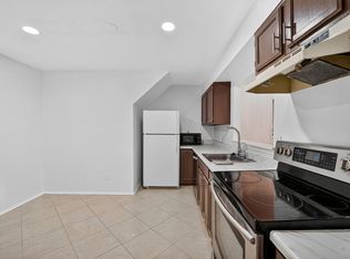 12322 Sweetbough Ct #1-90-1, Gaithersburg, MD 20878