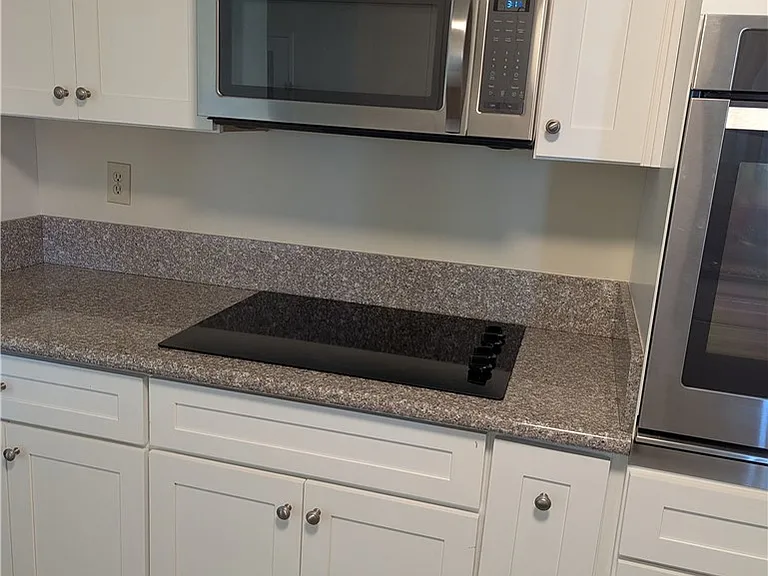 28101 Grosse Point Dr — Photo 5