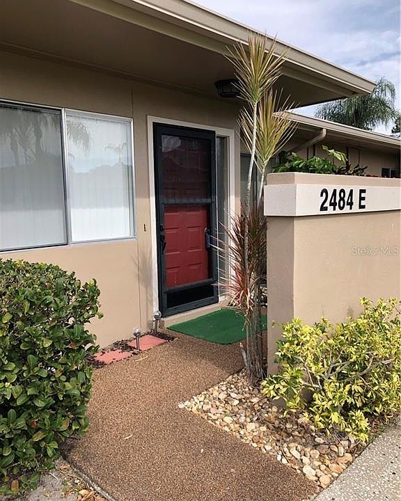 1st image of 2484 Laurelwood Dr APT E