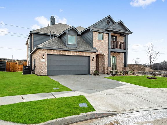 2nd image of 132 Summit Ct