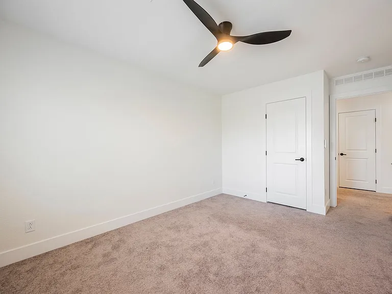 8683 Black Cordon Rd — Photo 23