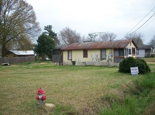 605 E St, Columbia, MS 39429