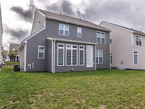 3rd image of 708 Withers Park Dr