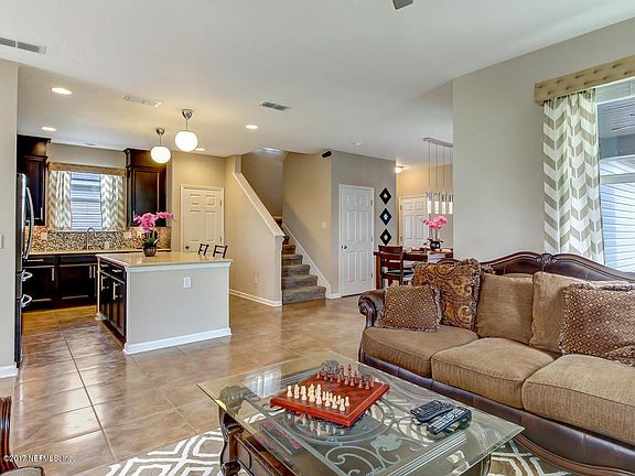 5th image of 3083 Holly Grove Ln