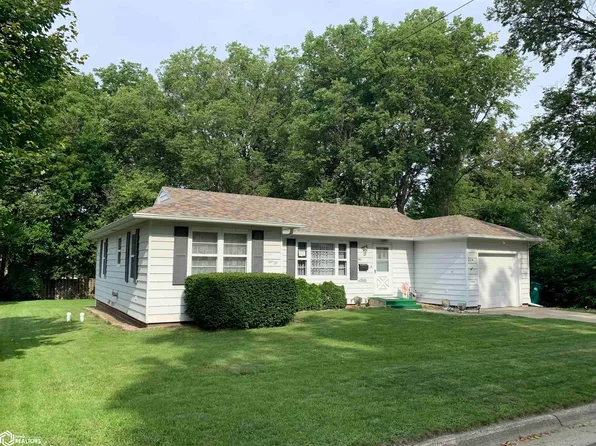 204 S Bureau St, Creston, IA 50801