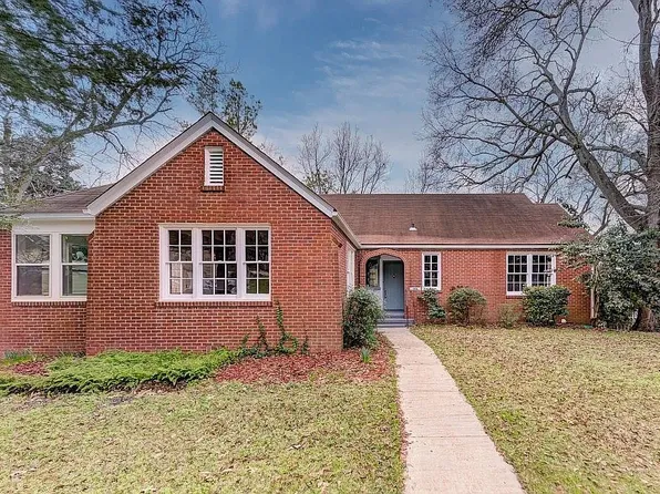 1318 Wisteria Dr, Vicksburg, MS 39180