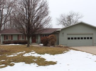 2109 N St, Aurora, NE 68818