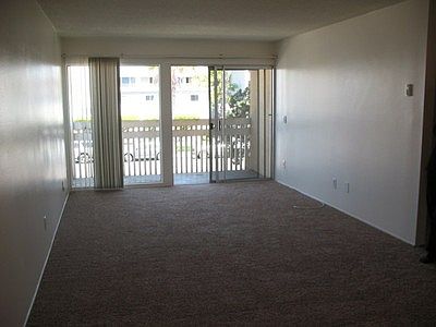 5th image of 4138 Kansas St APT 3