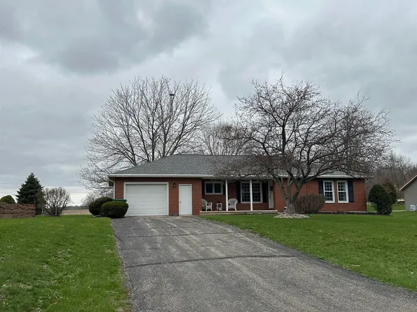 430 W Adams St, Roann, IN 46974