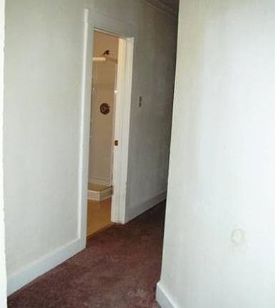 Hallway to Bathroom