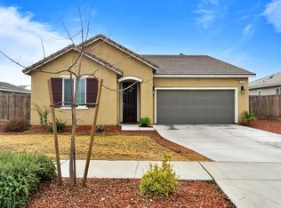 485 Ruby Dr, Lemoore, CA 93245