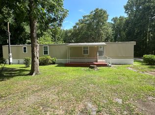 1 Mamie Frazier Ln, Beaufort, SC 29906