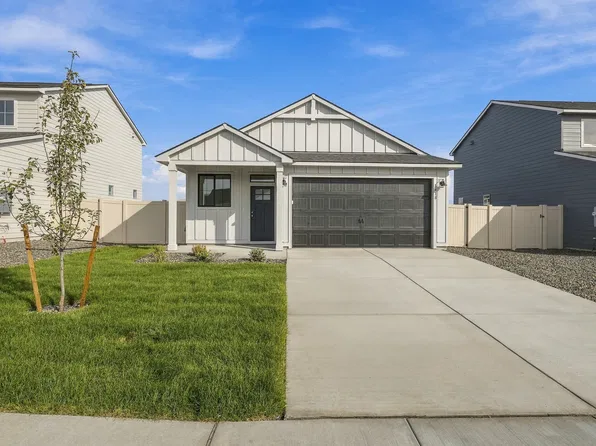 1418 Lena Ave, Benton City, WA 98596