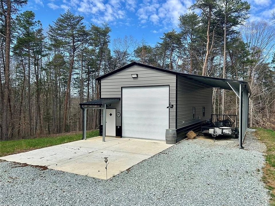 1st image of 61 Ridgeview Rd