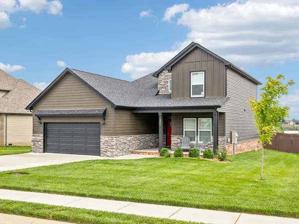 246 Cotoneaster Ln, Clarksville, TN 37043