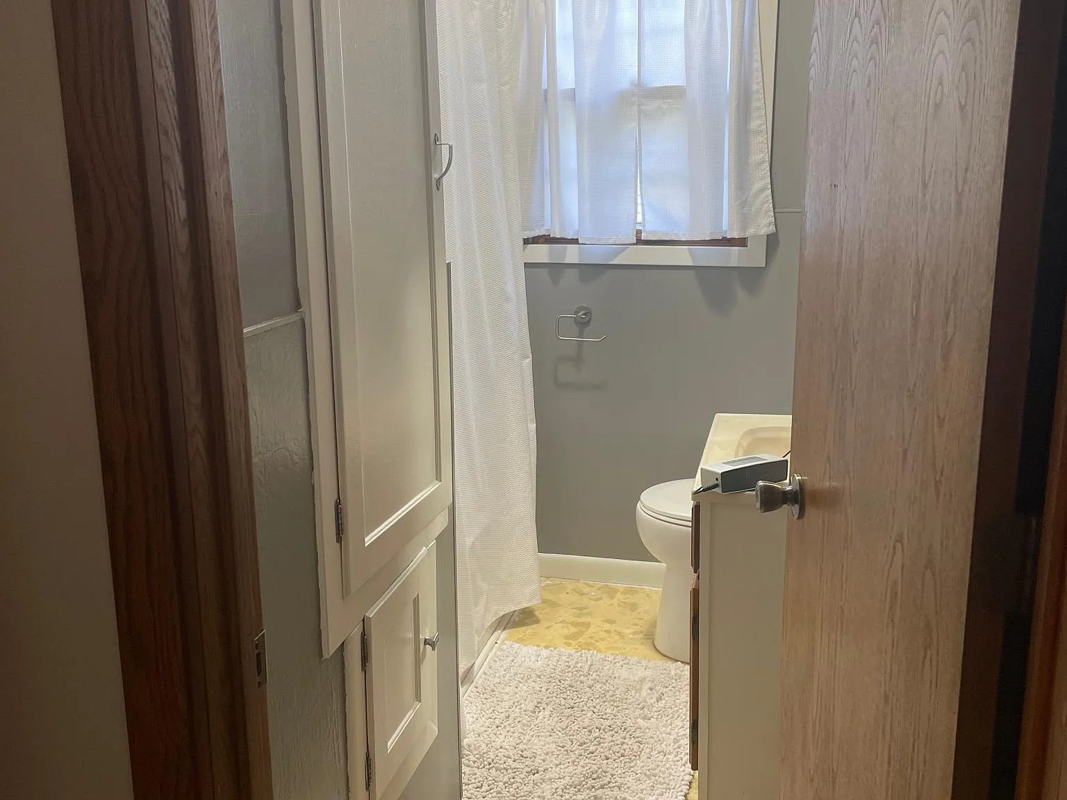 2206 Omaha St — Photo 2