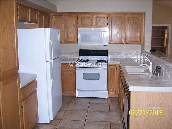 4th image of 7924 Seabourn Ct
