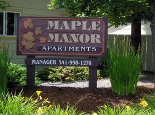 151 Maple St APT 16, Junction City, OR 97448