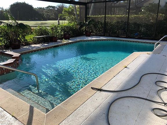 4th image of 827 Ashburton Dr